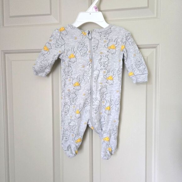 3/$15 Disney Winne The Pooh Sleeper Nb - Picture 1 of 4